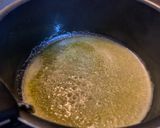 Póréhagymás burgonyakrémleves recept fázis 2 fotója