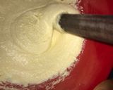 A picture of step 3 of Marble pound cake.