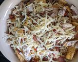 A picture of step 7 of Summer party Chicken and bacon nachos.