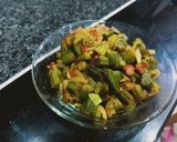 A picture of step 2 of Jhat phat Bhindi.