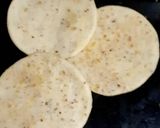 A picture of step 6 of Moong dal kachori.