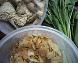 Foto langkah ke 1 dari resep Mie ayam keripik pangsit homemade 🍜.