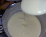 صورة لخطوة 2 من وصفة لاكريم (آيس كريم) بذوق الكرز 🍒