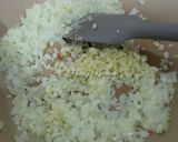 Foto langkah ke 2 dari resep Bakpao Karakter Isi Ayam Jamur Kecap.