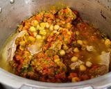 Foto del paso 4 de la receta: GARBANZOS Y MATAMBRE🐮 (sobrebarriga)🥣en Olla Express...!