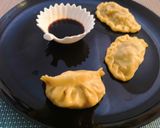 Foto del passaggio 16 della ricetta Xiao Mai - Ravioli cinesi al vapore con gamberi