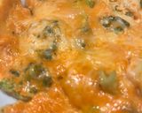 A picture of step 4 of Gochujang, broccoli and cheese omelette.