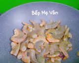 A picture of step 3 of Bánh xèo with Shrimp, Pork, Squid, and Quail Eggs.