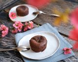 Une image de l'étape 7 de Fondants au chocolat et coeur coulant de fruit.