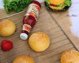 Hình bước làm 1 của món Bánh mì hamburger
