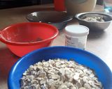 Foto del paso 1 de la receta: Pan integral multicereal