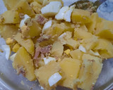 Foto del paso 3 de la receta: Ensalada de sardinas, papa y huevo