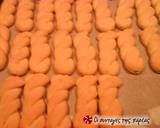 Aromatic orange-cinnamon koulourakia recipe step 3 photo