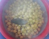 Foto del paso 19 de la receta Garbanzos con bacalao y toque de aceite de perejil y ajo