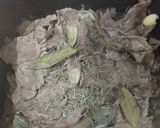Foto del paso 4 de la receta: Fideos de vegetales con estofado de filetes al vino y romero