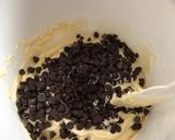 Foto langkah ke 3 dari resep Choco Chips Oatmeal Cookies.