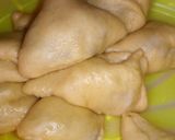 A picture of step 5 of Mini samosa.