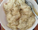 Foto langkah ke 1 dari resep Muffin Pisang Keju.