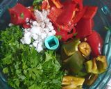 A picture of step 1 of Fresh herb chutney.