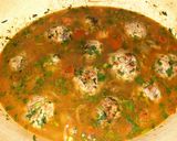 Une image de l'étape 5 de Tajine kefta aux œufs et à la tomate.