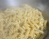 Foto del paso 4 de la receta: Pasta con espinacas