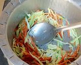 A picture of step 3 of Vegetable soup.