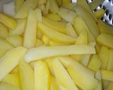A picture of step 2 of Potato Chips.