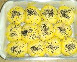 صورة لخطوة 3 من وصفة خلية النحل بحشوة الجبن المشكلة تحفة 🤩😋😋