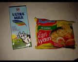 Foto langkah ke 1 dari resep Mie Kari Susu.
