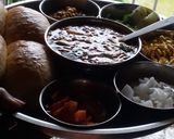 A picture of step 3 of Spicy sprouted misal pav.