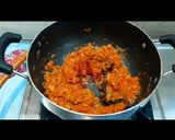 A picture of step 4 of Paneer tikka masala.