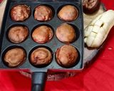 A picture of step 4 of Choco banana appam.