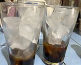 Foto langkah ke 4 dari resep Kurma Brown Sugar Coffee Latte.