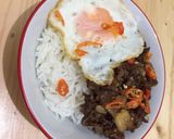 Foto langkah ke 3 dari resep Black Pepper Beef Rice Bowl.
