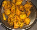 A picture of step 9 of Onion Pakore.
