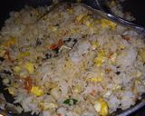 Foto langkah ke 3 dari resep Nasi goreng Jawa pedas.