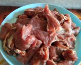 Foto langkah ke 1 dari resep Serundeng Daging Sapi.