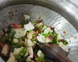 A picture of step 4 of Vegetable pulao.