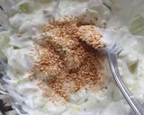 A picture of step 6 of Easy couscous with refreshing cucumber salat.