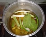 Foto langkah ke 2 dari resep Chili Oil Rempah.