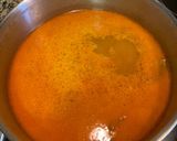 Foto del paso 2 de la receta Sopa de pescado con tiburones