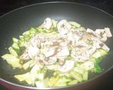 Foto del paso 1 de la receta Rollitos de calabacín, champiñones y queso