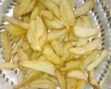 A picture of step 1 of Sultan chips.