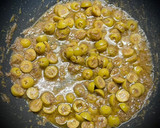 Foto del paso 2 de la receta: Gnocchi de arroz con aceitunas en salsa de anchoas y limón