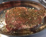 Une image de l'étape 3 de Côte de bœuf grillée à la plancha à l ail mariné et herbes du maquis.