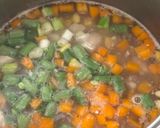 Foto langkah ke 5 dari resep Sup Makaroni Ayam Sayuran.