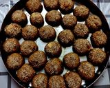 A picture of step 3 of Churma Laddoo.