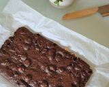 Foto langkah ke 15 dari resep Marshmallow Brownies Gampang.