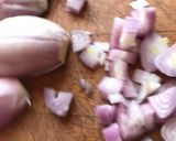 Foto del paso 3 de la receta: Corvina a la plancha con salsa de galeras...y patatas asadas en siete minutos