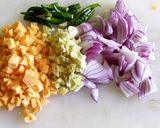 A picture of step 2 of Semiya (vermicelli) upma.